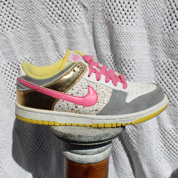 Nike Shoes - Women's Nike Dunk 6.0 Low white pink gold 2007 Sz 6